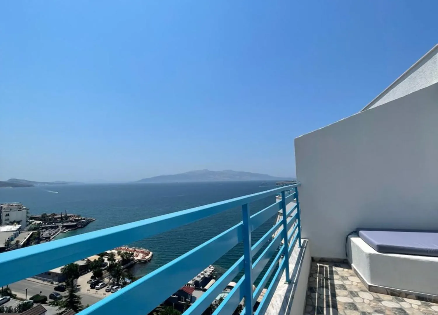 Cava Boutique Hotel ساراندا