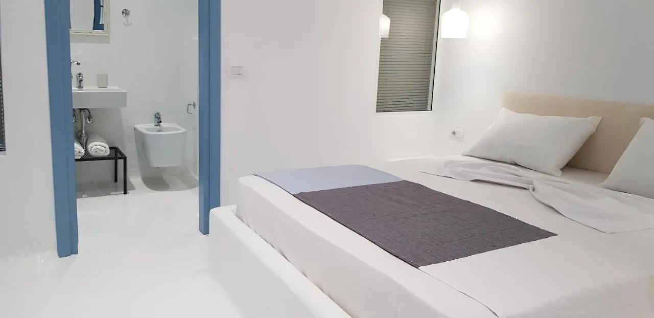 Cava Boutique Hotel Sarandë 0*,
